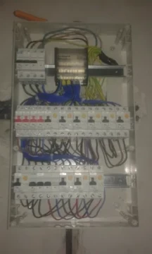 Electrician - instalatii electrice