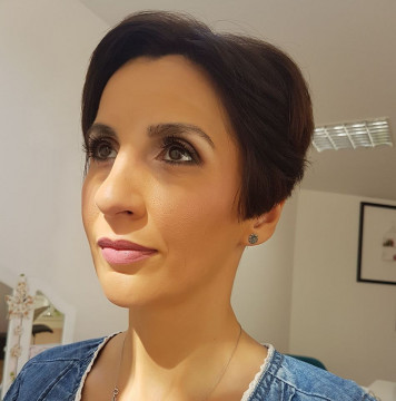 Mariana Lăzărescu Eyebrow Designer