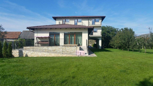 MOSIA SENIORILOR CAMIN DE BATRANI
