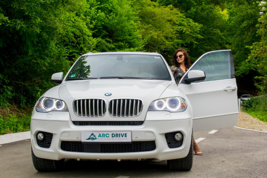 ARC DRIVE Rent a Car