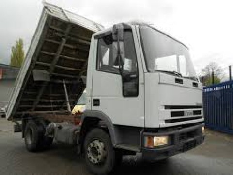 Servicii Transport Camionetă Basculabilă 7,5 tone