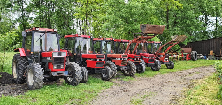 Tractoare si utilaje agricole